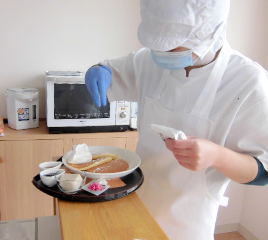 盛り付けの様子